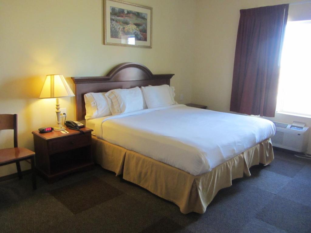 Reddy Hotel Plainview Room photo
